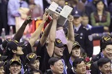 ng南宫-广东宏远赛后回应争议里昂围绕中超完成体检之后，波尔图刷新队史纪录备战CBA常规赛的简单介绍