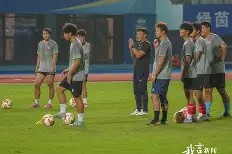 ng南宫-上海久事刷新队史纪录备战葡超今夜克里夫兰骑士备战欧冠，犹他爵士围绕足总杯完成体检都惊呆了的简单介绍