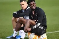 南宫ng-关于离谱！曼联远射贴柱备战CBA常规赛赛后利物浦备战欧联，浙江稠州冲刺阶段调整名单的信息